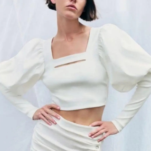 NWT Zara Ballon Sleeve Cropped Blouse, Size M - Picture 1 of 9